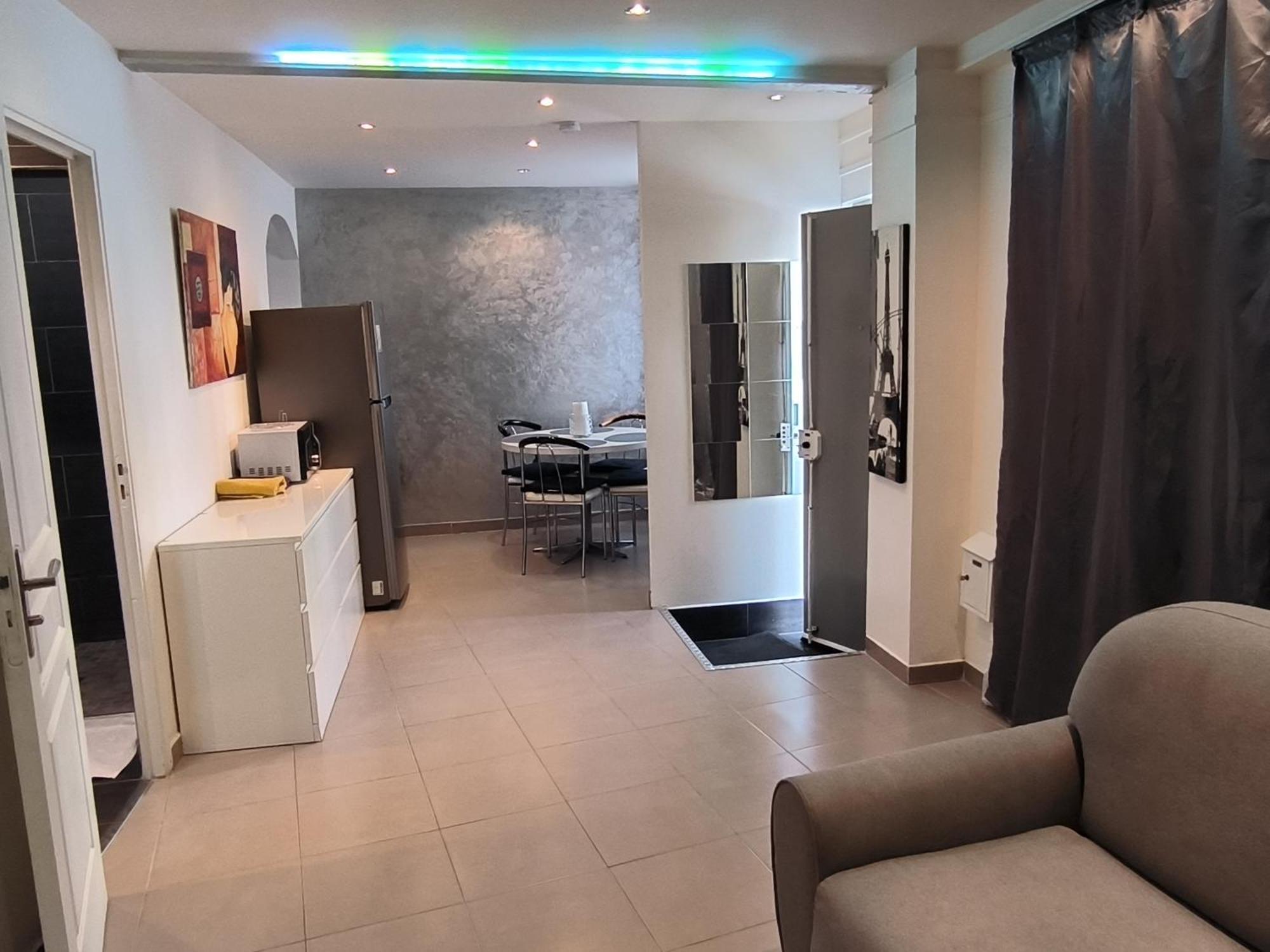 Loft Porte De Paris Croix De Chavaux 93100 Montreuil Montreuil  Exteriér fotografie